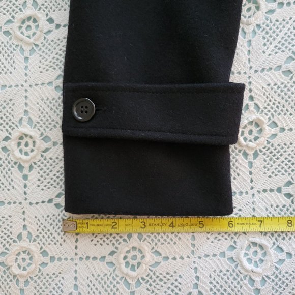 100% Wool Winter Coat | Like New | Petite Size 6 | Black | MetroStyle - Picture 4 of 13